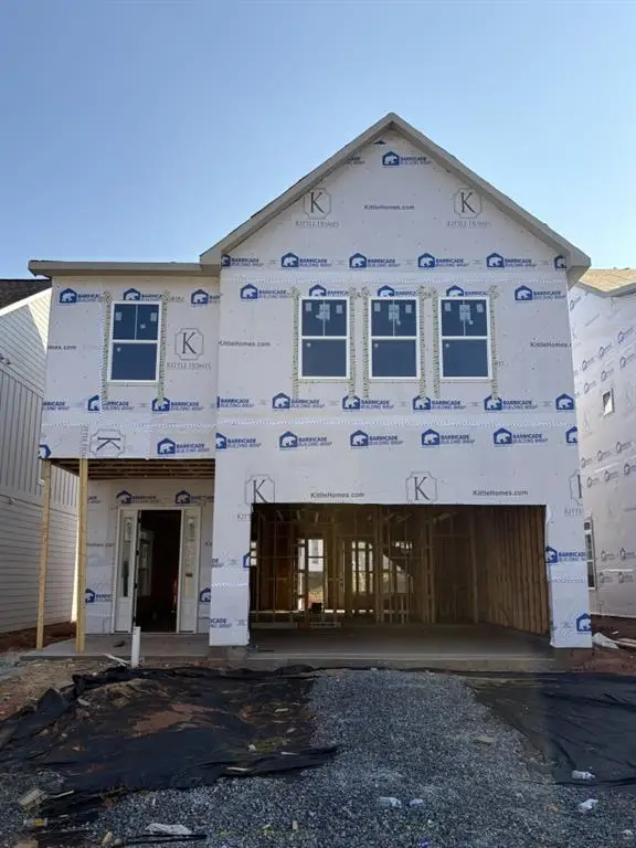 154 Dewey Road, Lilburn, GA 30047