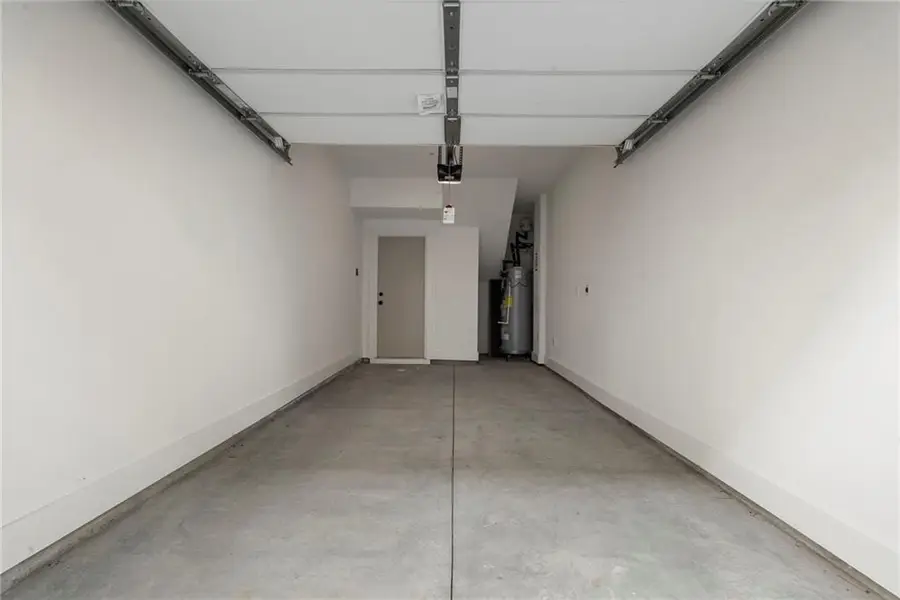 990 Bibbs Circle #34, Atlanta, GA 30318 - #2
