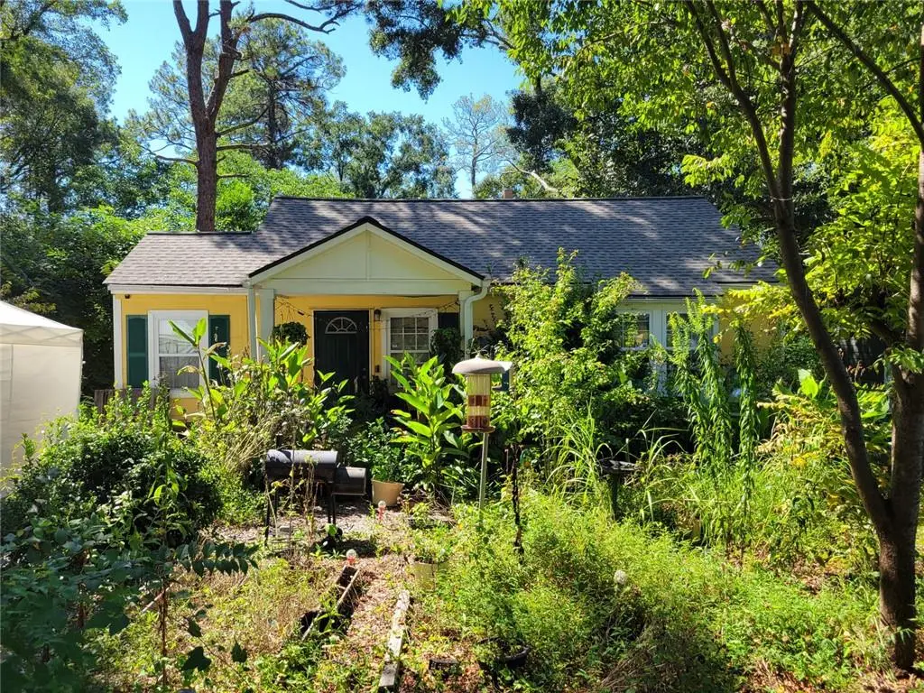 2042 Arlington Circle Nw, Atlanta, GA 30318 - #1