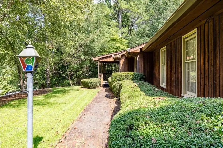 2090 Johnson Ferry Road, Marietta, GA 30062 - #2