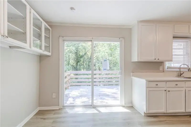927 Magna Carta Drive Nw, Atlanta, GA 30318 - #2