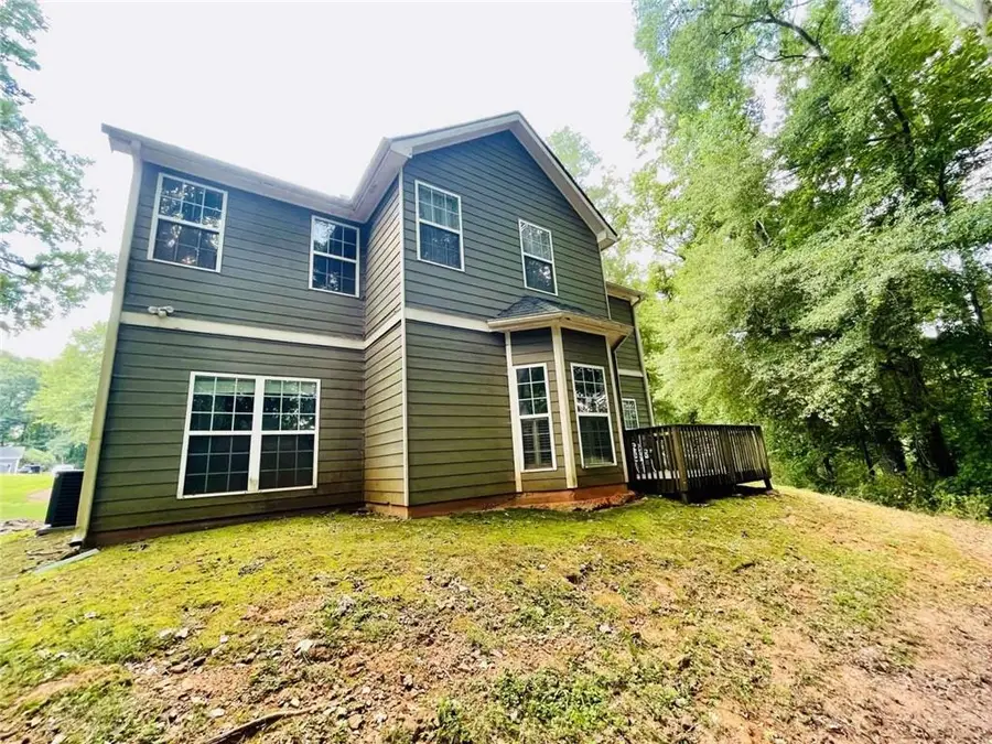 933 Vinings Drive, Winder, GA 30680 - #2