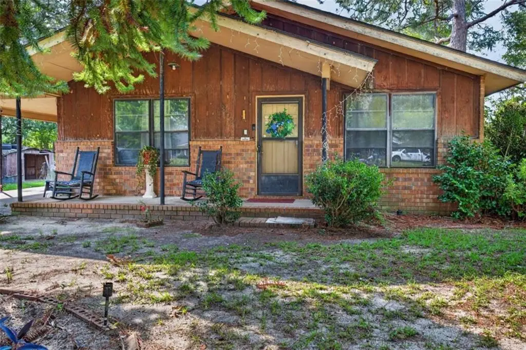 302 Lakeview Drive, Glennville, GA 30427 - #1