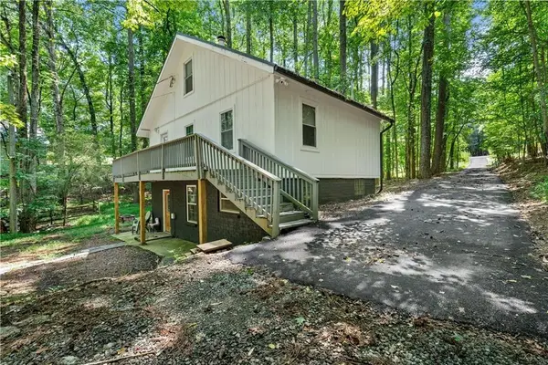 1860 Buford Dam Road, Buford, GA 30518