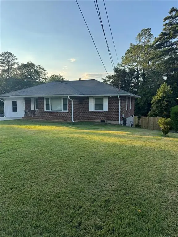 3067 Barksdale Circle, East Point, GA 30344 - #2