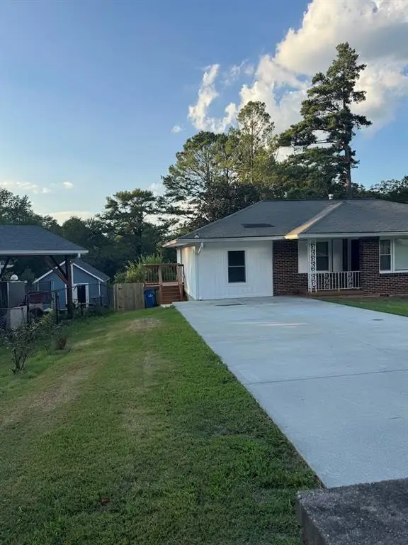 3067 Barksdale Circle, East Point, GA 30344 - #3