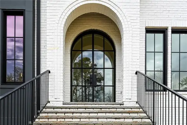65 Woodlawn Drive Ne, Marietta, GA 30067