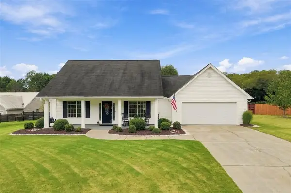 8225 Wimbledon Court, Gainesville, GA 30506