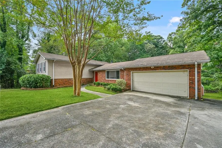 2145 Datona Drive Sw, South Fulton, GA 30331 - #2