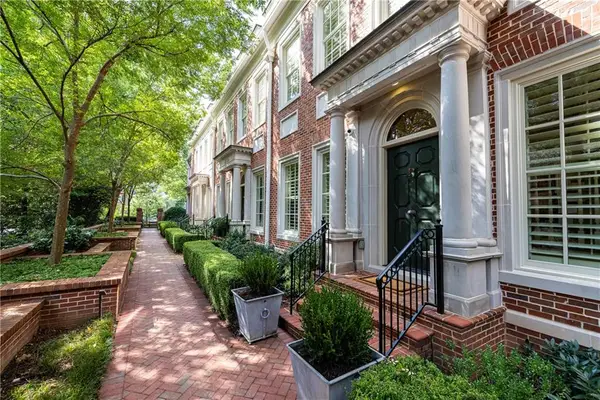39 W Wesley Road Nw #4, Atlanta, GA 30305