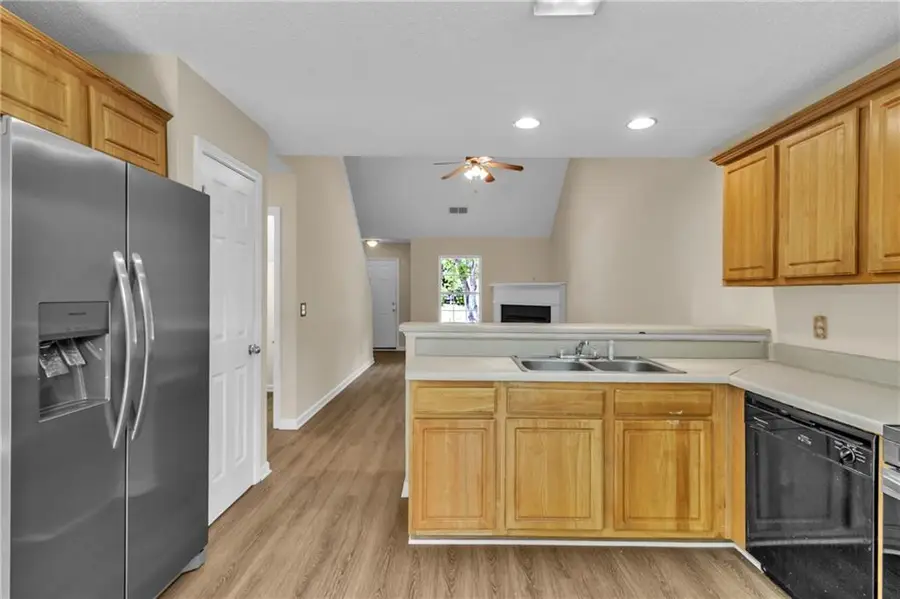 167 London Dr, McDonough, GA 30253 - #2