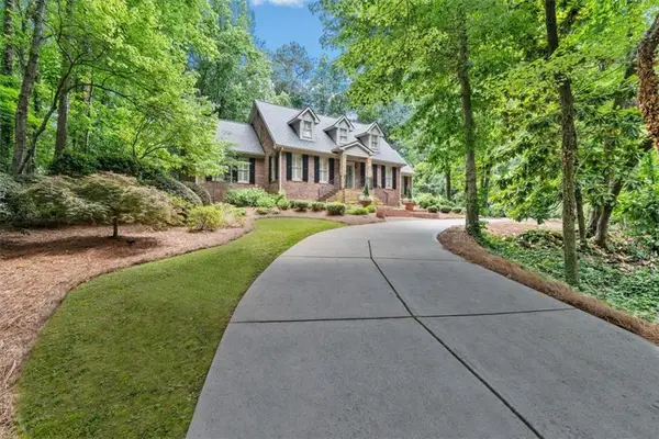 682 Austin Drive Se, Smyrna, GA 30082