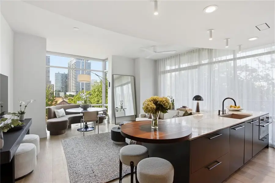 905 Juniper Street Ne #516, Atlanta, GA 30309 - #3