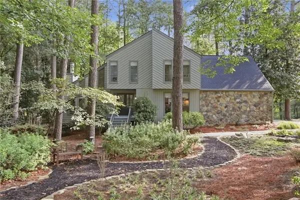 2222 Chimney Springs Drive, Marietta, GA 30062
