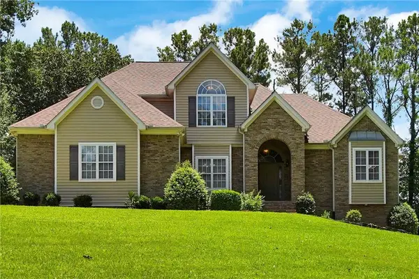 190 Baywatch Circle, Fayetteville, GA 30215