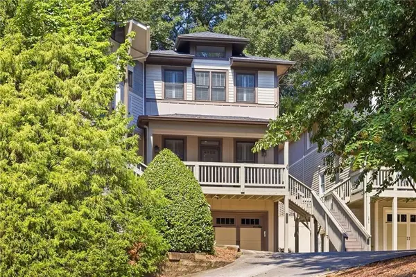 1085 Davis Circle Nw #R, Atlanta, GA 30318