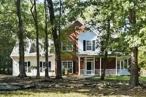 190 Jay Trail, Fayetteville, GA 30215