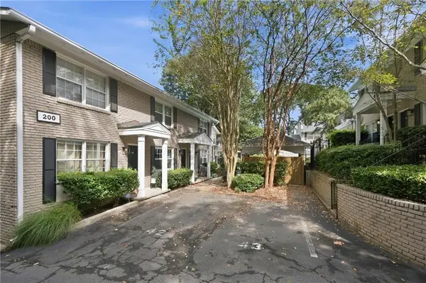 2232 Dunseath Avenue Nw #203, Atlanta, GA 30318