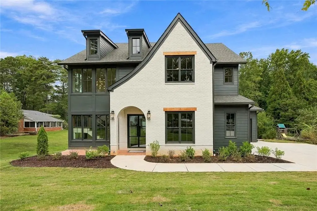 880 Austin Dr Road Se, Smyrna, GA 30082 - #1