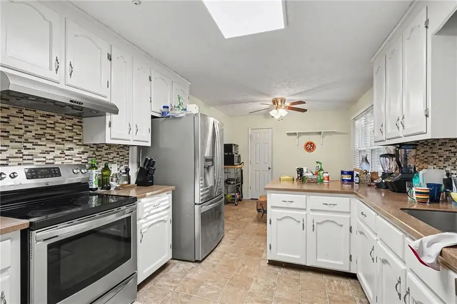 1204 Ridgecrest Drive, Winder, GA 30680 - #3