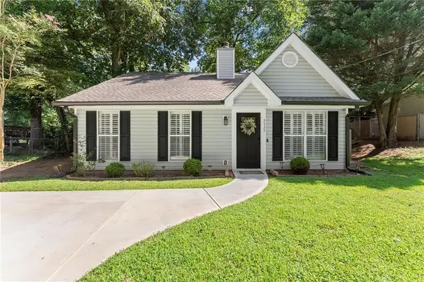 3525 Auburn Drive, Cumming, GA 30041