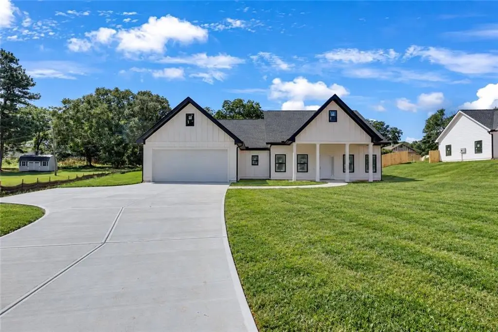 1350 Waverly Way, Monroe, GA 30656 - #1