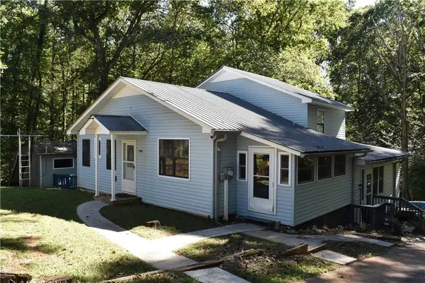 290 Emerald Drive, Clarkesville, GA 30523