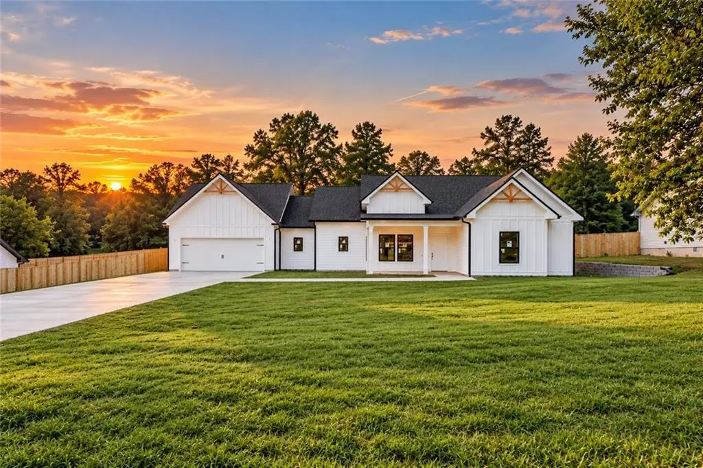 1350 Waverly Way, Monroe, GA 30656 - #1