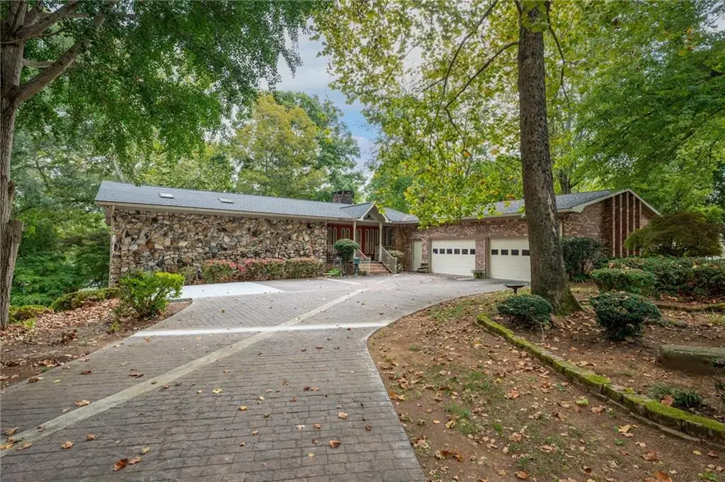 135 Windsor Drive, Calhoun, GA 30701 - #1
