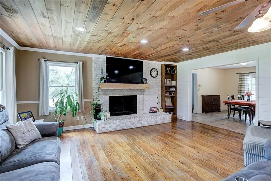 1328 Abrams Road, Silver Creek, GA 30173 - #3
