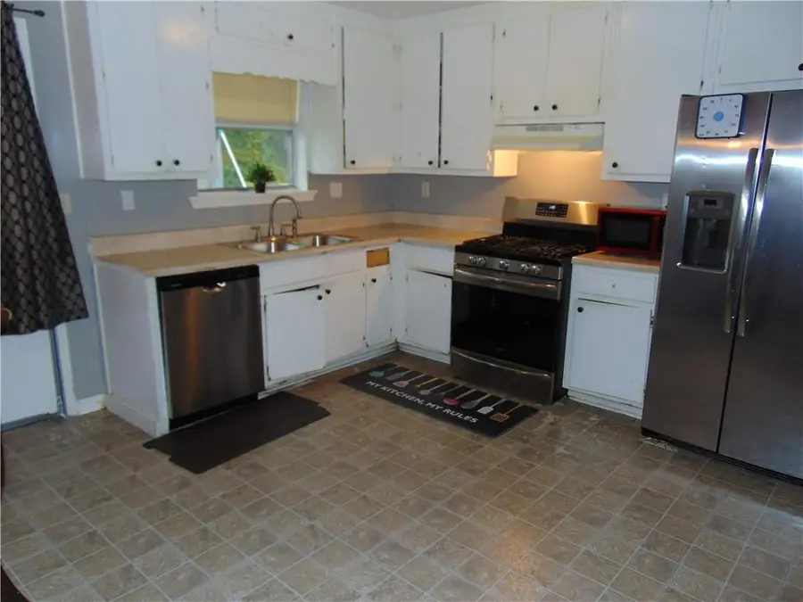 1187 Mannbrook Drive, Stone Mountain, GA 30083 - #3