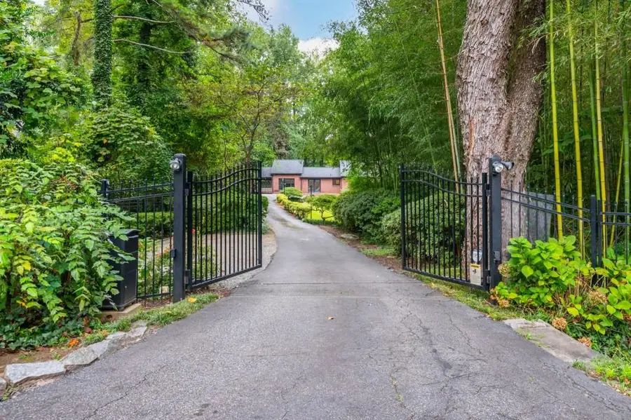 2320 Lavista Road Ne, Atlanta, GA 30329 - #2