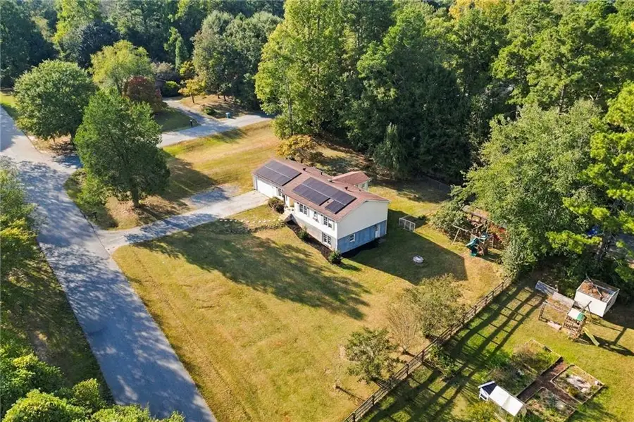 408 White Way, Winder, GA 30680 - #2