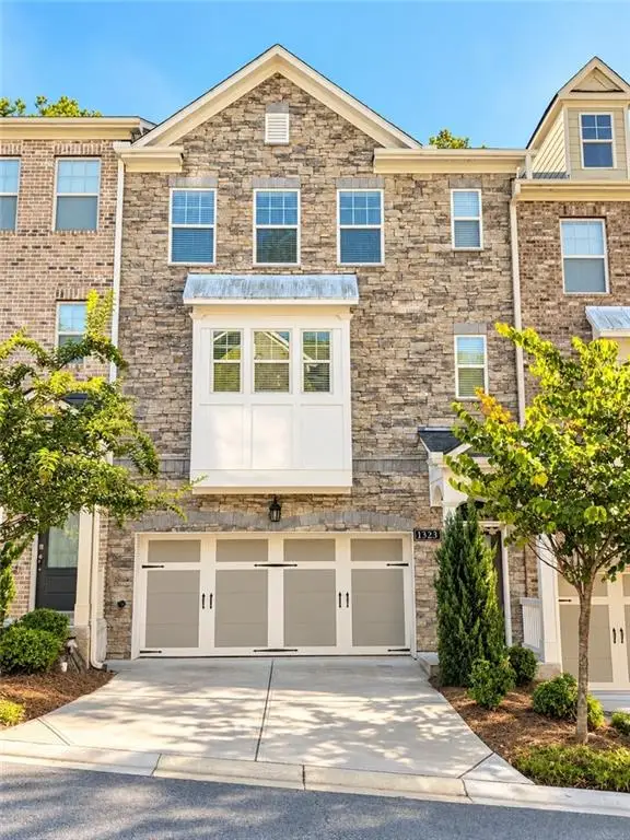 1323 Rosen Road, Atlanta, GA 30319