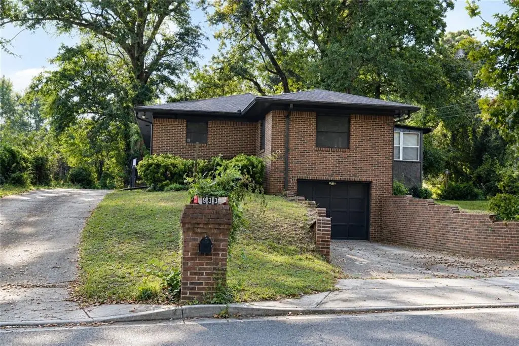 933 Rowland Street, Clarkston, GA 30021 - #1