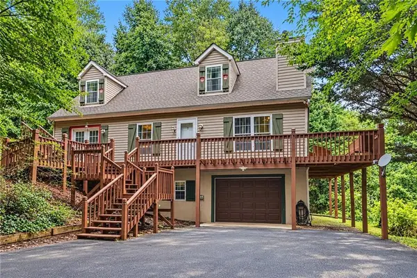 584 Chalet Drive, Sautee Nacoochee, GA 30571