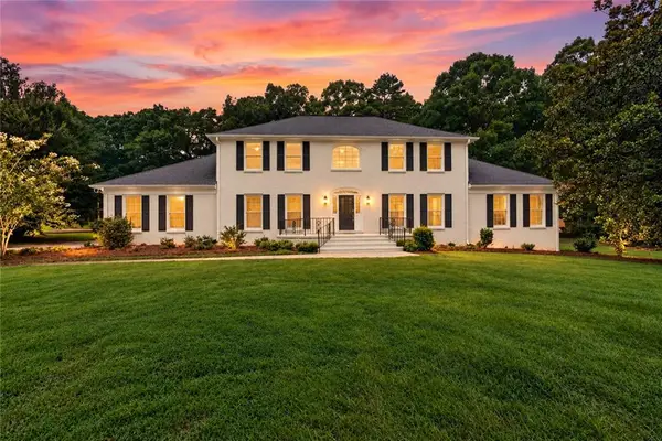 560 Hawthorne Drive, Fayetteville, GA 30214