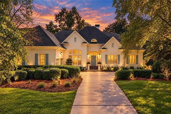 170 Helmsley Drive Ne, Atlanta, GA 30327