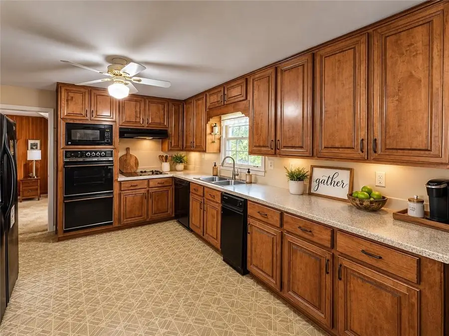2523 Andover Drive, Dunwoody, GA 30360 - #3