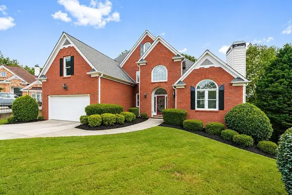 2409 Vinings Oaks Court Se, Smyrna, GA 30082