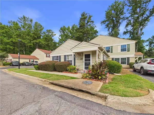 1315 Old Coach Road Sw, Marietta, GA 30008