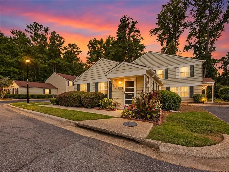 1315 Old Coach Road Sw, Marietta, GA 30008 - #2