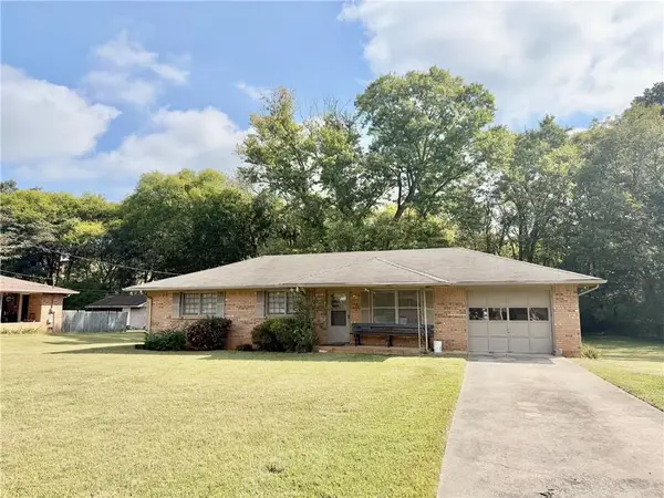 121 Dogwood Drive, Cartersville, GA 30120