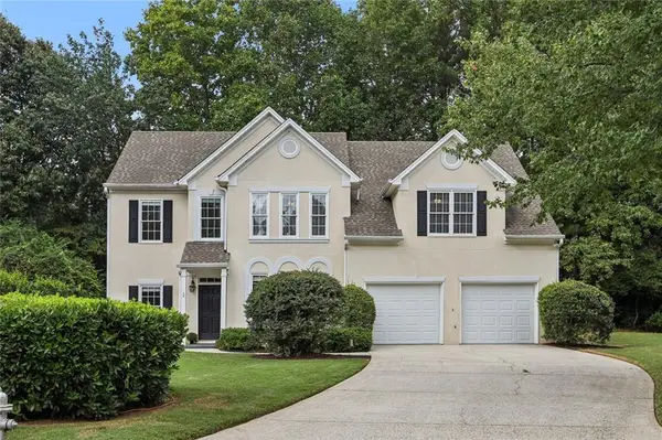 225 W Brookhollow Court, Alpharetta, GA 30022