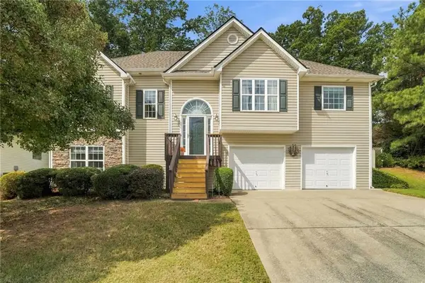 102 Victory Commons Drive, Acworth, GA 30102