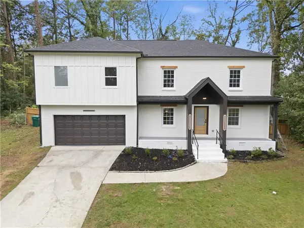 3820 Lake Drive Se, Smyrna, GA 30082