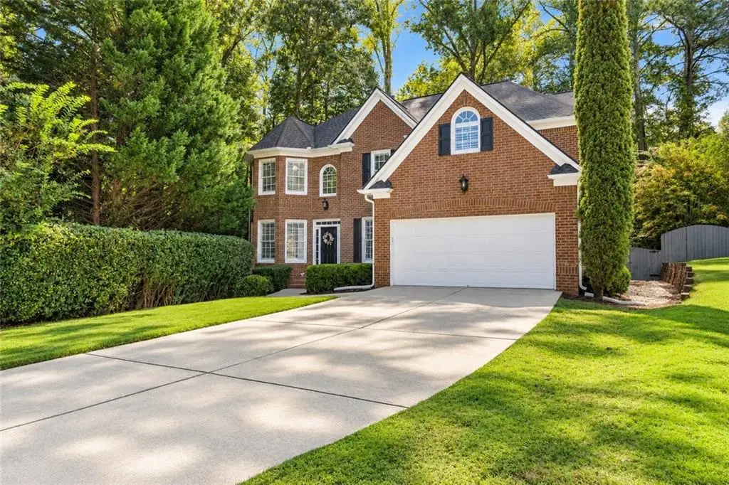 135 Lynwood Drive, Roswell, GA 30075 - #1
