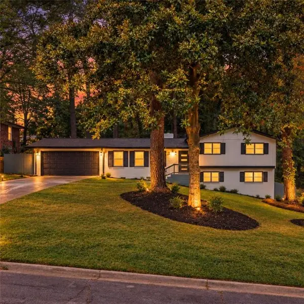 2921 Pine Valley Circle, East Point, GA 30344