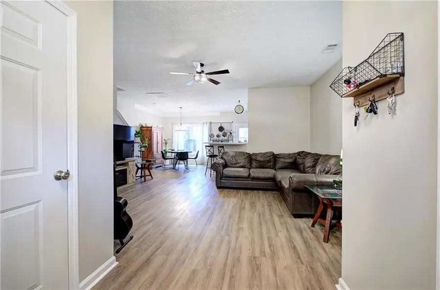 515 Oakside Place, Acworth, GA 30102 - #3