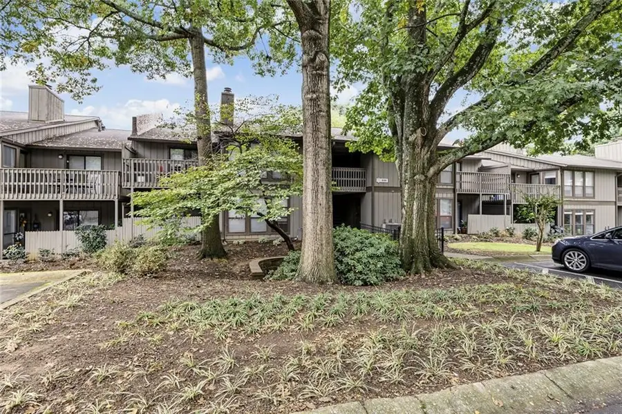 217 Smokerise Circle Se, Marietta, GA 30067 - #2